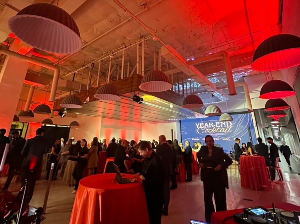 Royal Business Center realiza seu exclusivo Year-End Cocktail